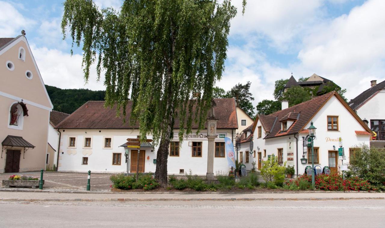 Heurigengasthof Prinz Krumau am Kamp Dış mekan fotoğraf
