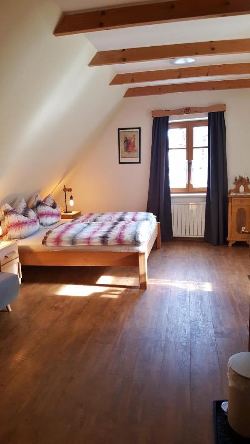 Heurigengasthof Prinz Krumau am Kamp Dış mekan fotoğraf